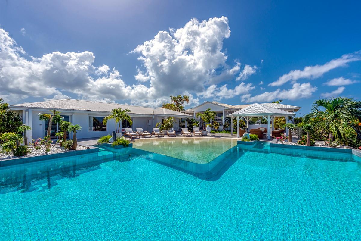 Luxury Villa Rental St Martin - Pool
